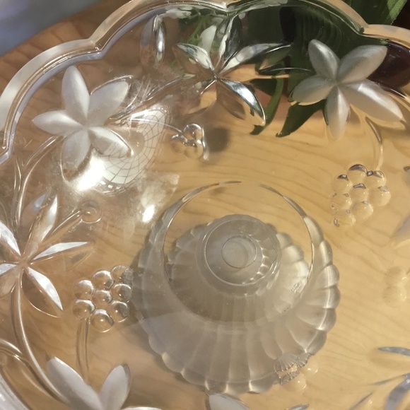 VINTAGE SMALL FLORAL PEDESTAL COMPOTE DISH - Picture 4 of 7